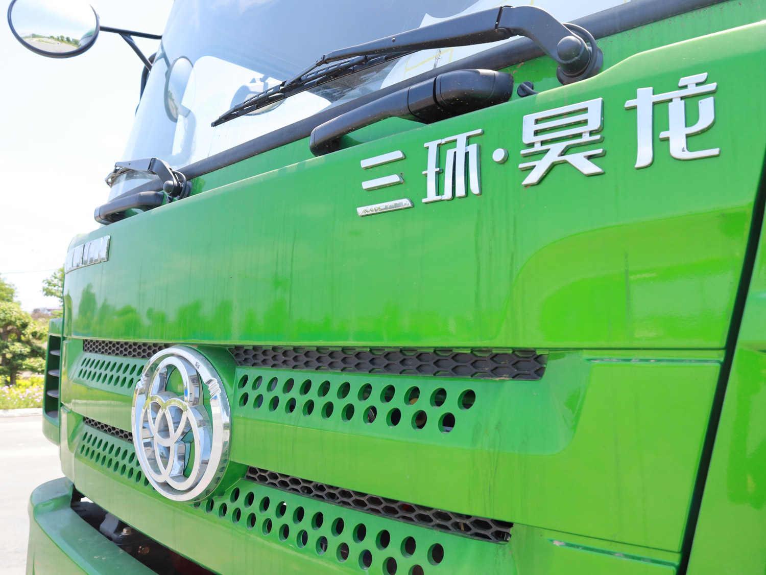 三環T280昊龍駕駛室氣囊橋上裝長興12噸直臂式吊機 三環T280昊龍駕駛室氣囊橋上裝長興12噸直臂式吊機