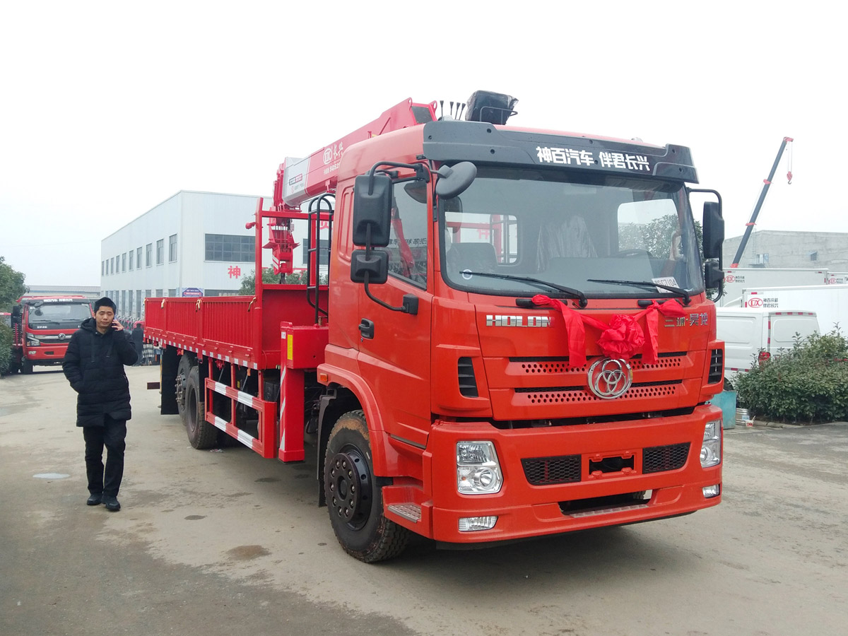 三環(huán)T280昊龍駕駛室氣囊橋上裝長興10噸直臂式吊機