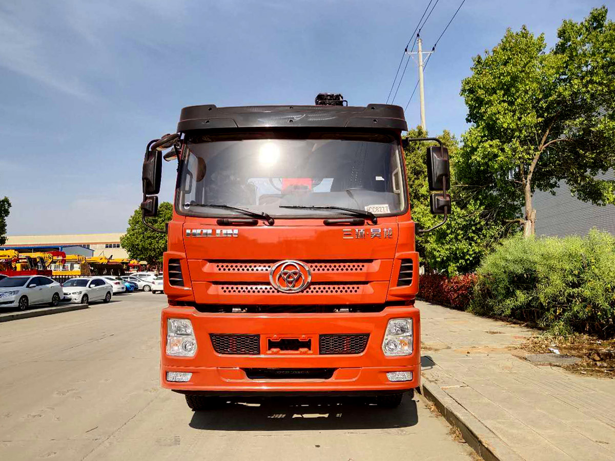 三環(huán)T280昊龍駕駛室前四后八上裝長(zhǎng)興12噸直臂式吊機(jī) 三環(huán)T280昊龍駕駛室前四后八上裝長(zhǎng)興12噸直臂式吊機(jī)