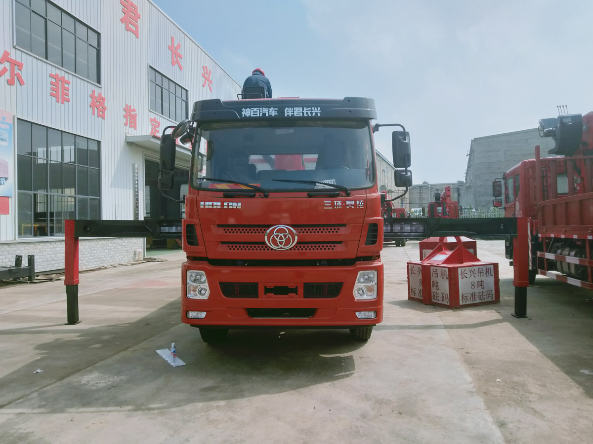 三環T280昊龍前四后八上裝長興14噸直臂式吊機 三環T280昊龍前四后八上裝長興14噸直臂式吊機