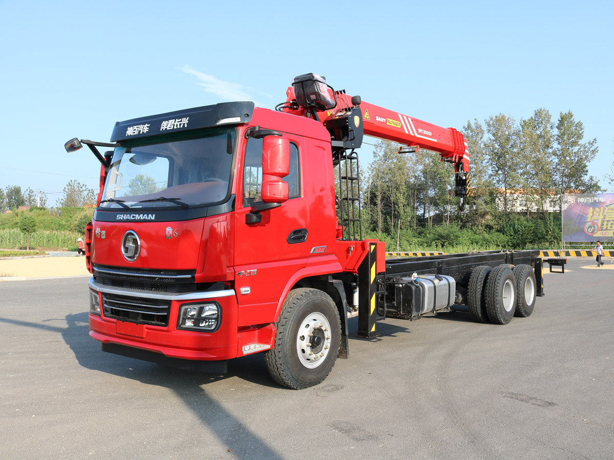 陜汽軒德翼6后雙橋上裝三一12噸直臂式吊機 陜汽軒德翼6后雙橋上裝三一12噸直臂式吊機