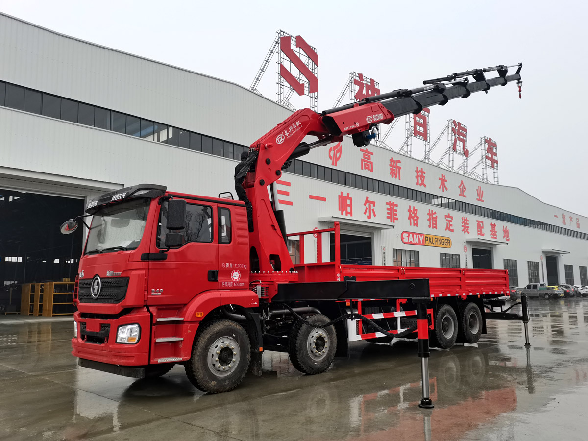 陜汽德龍新M3000駕駛室前四后八上裝長興25噸折臂式吊機 陜汽德龍新M3000駕駛室前四后八上裝長興25噸折臂式吊機