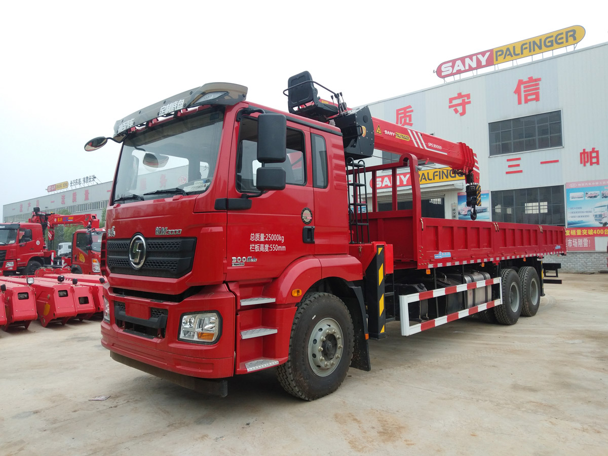 陜汽德龍新M3000駕駛室后雙橋上裝三一12噸直臂式吊機 陜汽德龍新M3000駕駛室后雙橋上裝三一12噸直臂式吊機