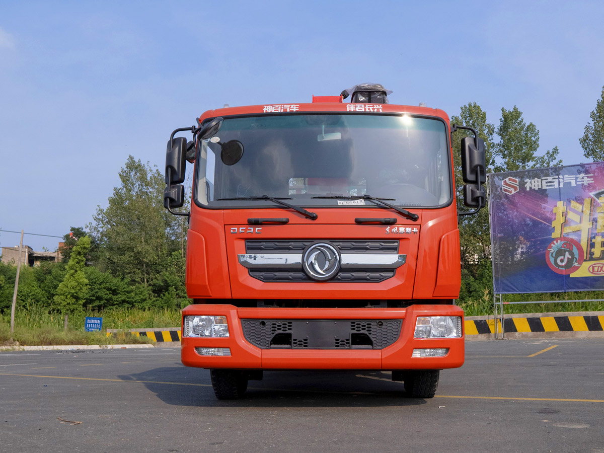 東風多利卡D9排半駕駛室單橋上裝三一8噸直臂式吊機 東風多利卡D9排半駕駛室單橋上裝三一8噸直臂式吊機