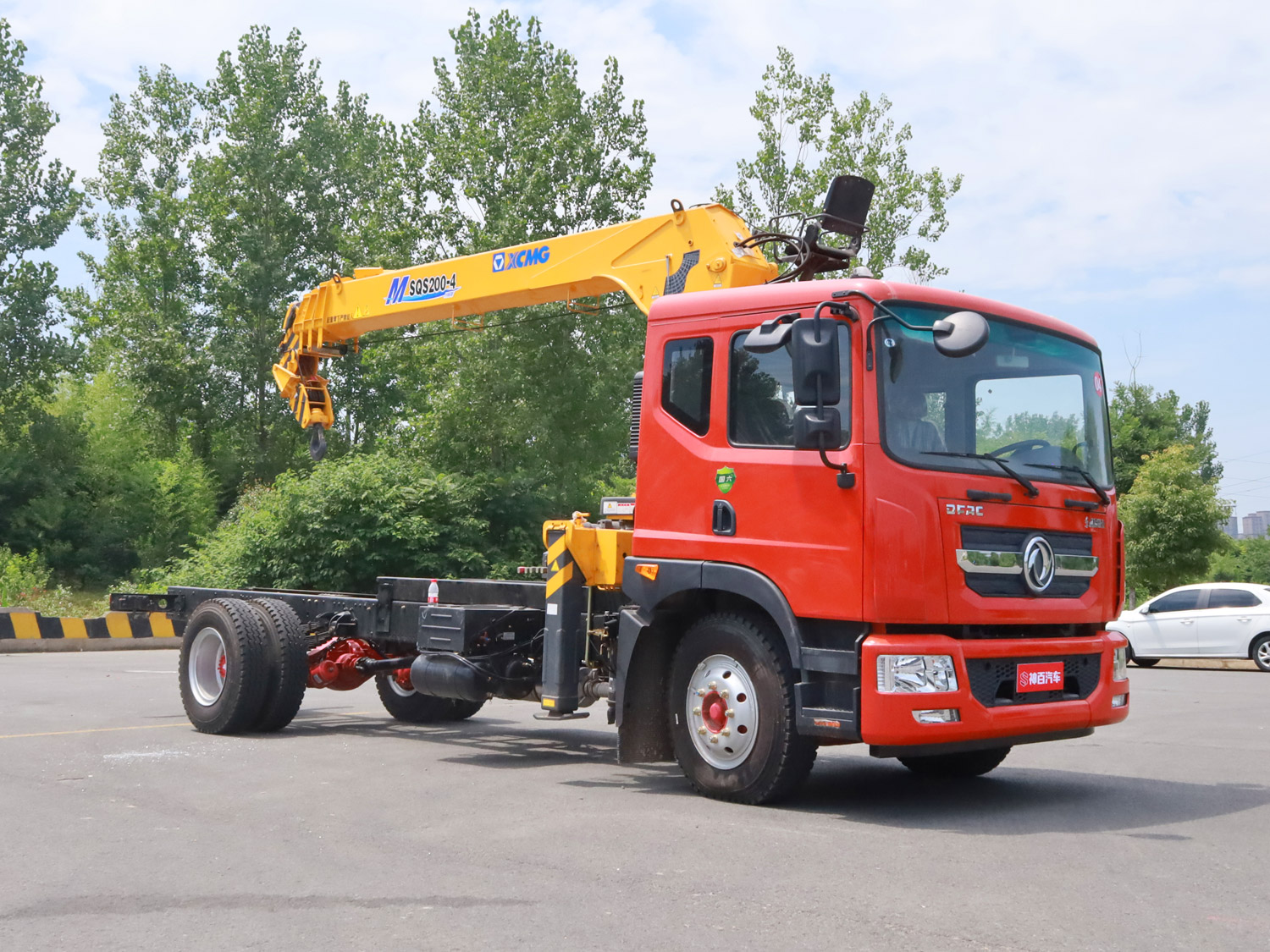 東風多利卡D9排半駕駛室單橋上裝徐工8噸直臂式吊機 東風多利卡D9排半駕駛室單橋上裝徐工8噸直臂式吊機