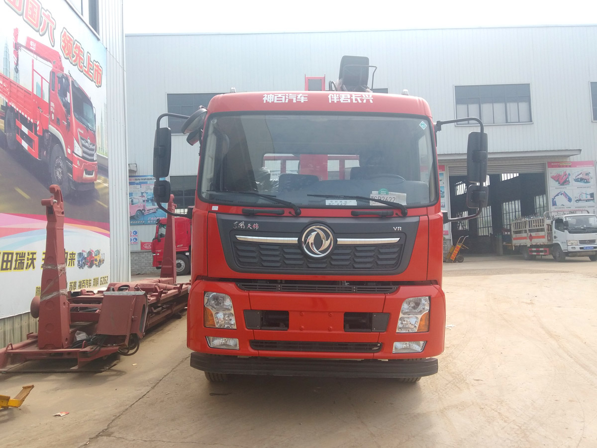 東風天錦VR上裝長興8噸直臂式吊機 東風天錦VR上裝長興8噸直臂式吊機