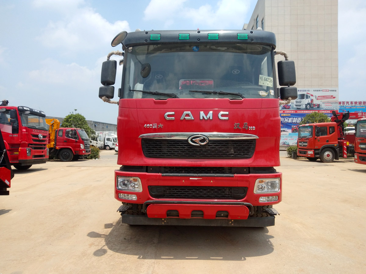 華菱H9五軸上裝長興100噸汽車起重機 華菱H9五軸上裝長興100噸汽車起重機