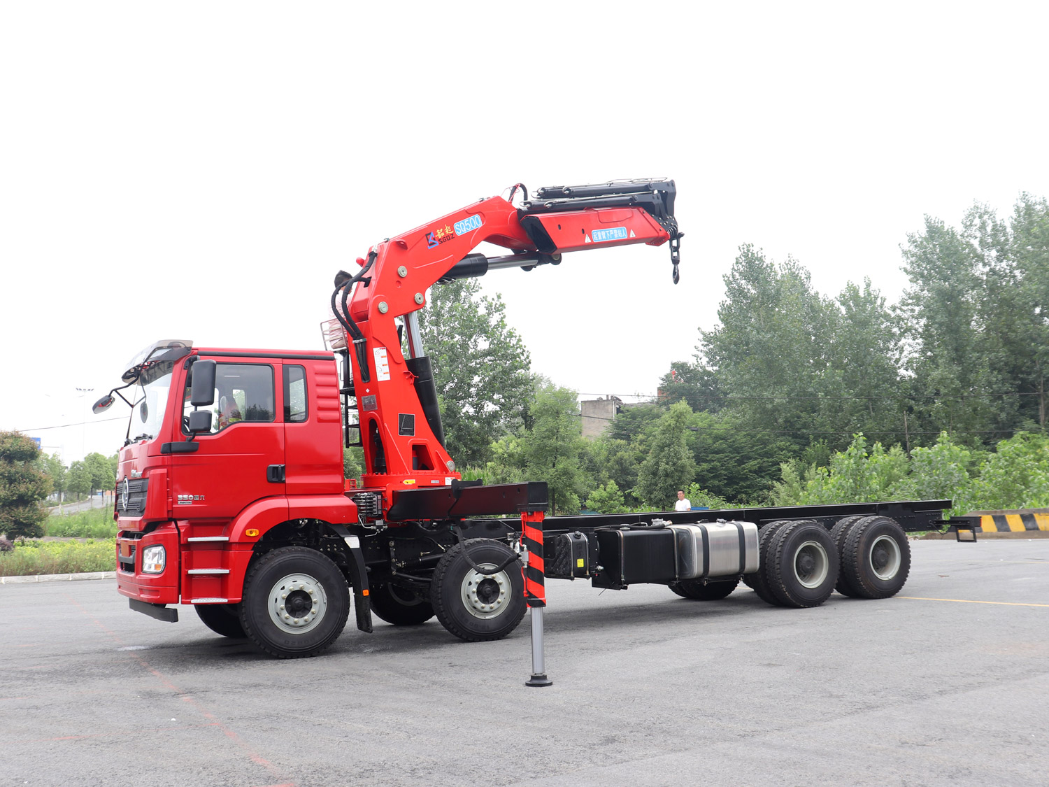 陜汽德龍新M3000前四后八上裝韶起25噸折臂吊機 陜汽德龍新M3000前四后八上裝韶起25噸折臂吊機