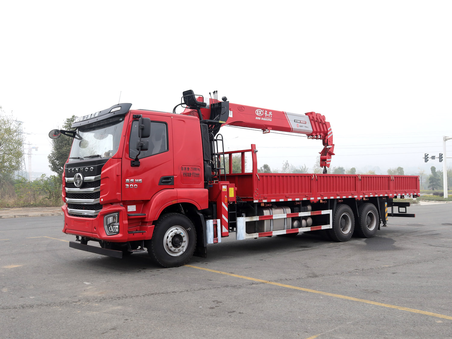 上汽紅巖杰虎H6后雙橋上裝長興10噸直臂式吊機 上汽紅巖杰虎H6后雙橋上裝長興10噸直臂式吊機