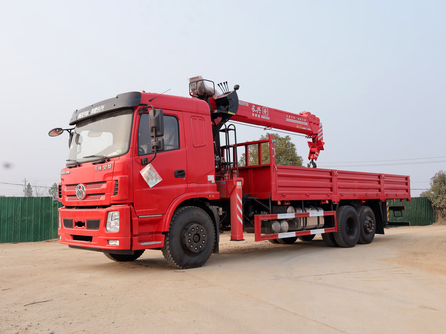 三環T280昊龍氣囊橋上裝發財10噸直臂式吊機 三環T280昊龍氣囊橋上裝發財10噸直臂式吊機