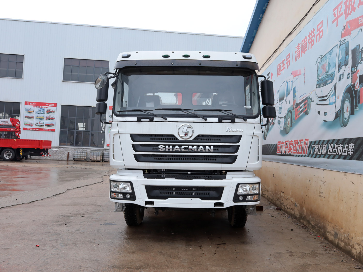 陜汽德龍F3000上裝三一10噸直臂式吊機(帶高空作業護欄) 陜汽德龍F3000上裝三一10噸直臂式吊機(帶高空作業護欄)