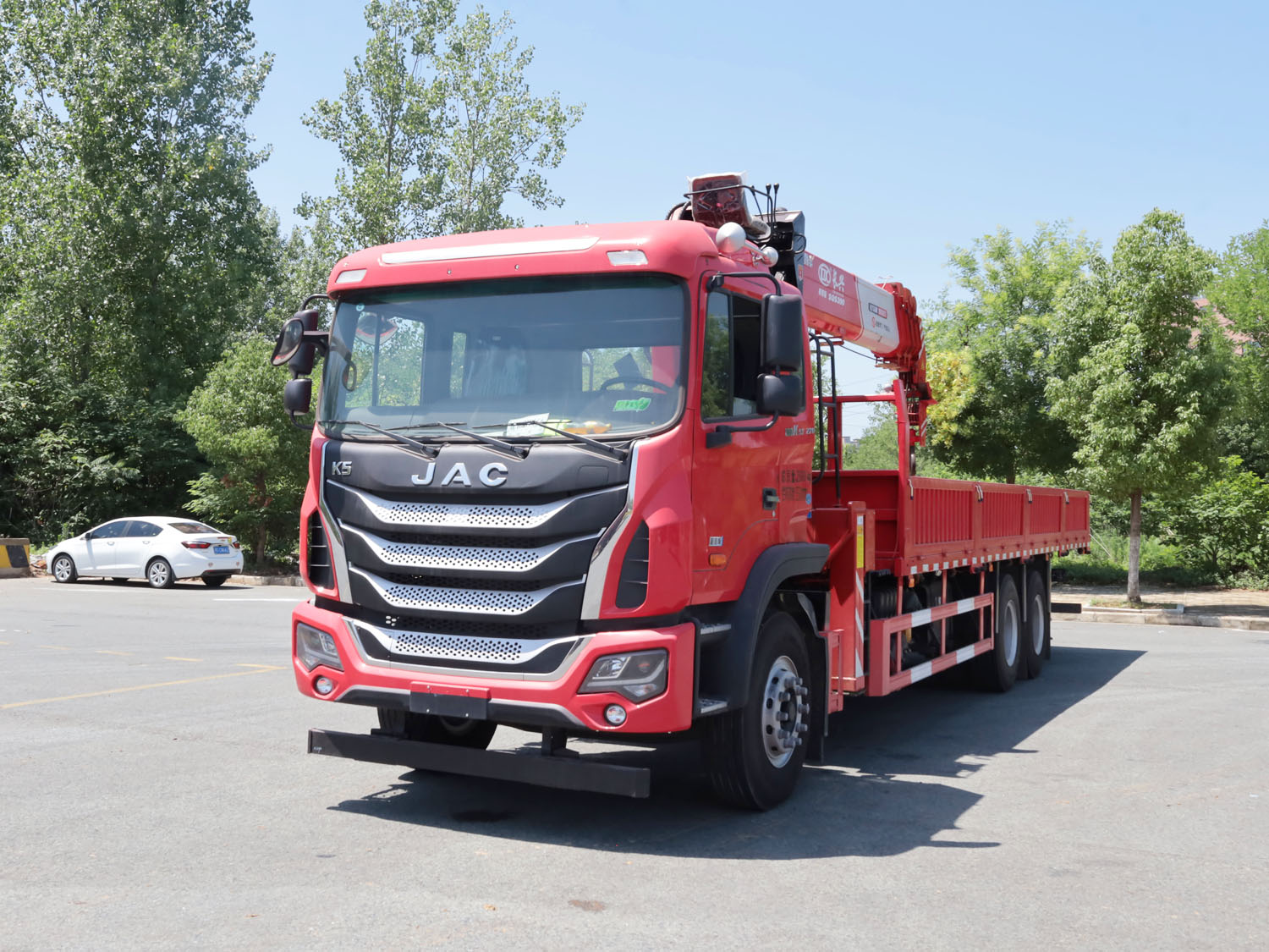 江淮格爾發(fā)K5W后八輪上裝長興質尊版12噸直臂式吊機 江淮格爾發(fā)K5W后八輪上裝長興質尊版12噸直臂式吊機