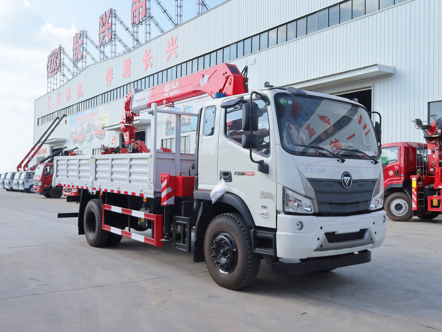 福田瑞沃排半上裝長(zhǎng)興質(zhì)尊版6.3噸直臂式吊機(jī) 福田瑞沃排半上裝長(zhǎng)興質(zhì)尊版6.3噸直臂式吊機(jī)