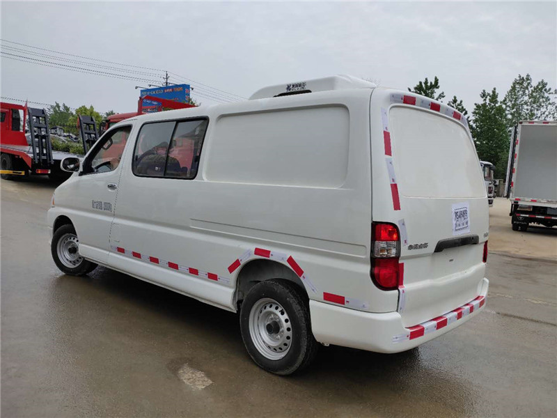 國六 金杯雙排新快運面包冷藏車 國六 金杯雙排新快運面包冷藏車