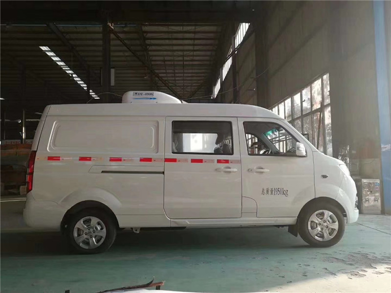 國六 金杯雙排面包冷藏車 國六 金杯雙排面包冷藏車