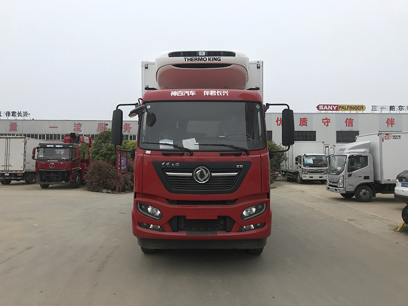 天錦KR小三軸平頂冷藏車 天錦KR小三軸平頂冷藏車
