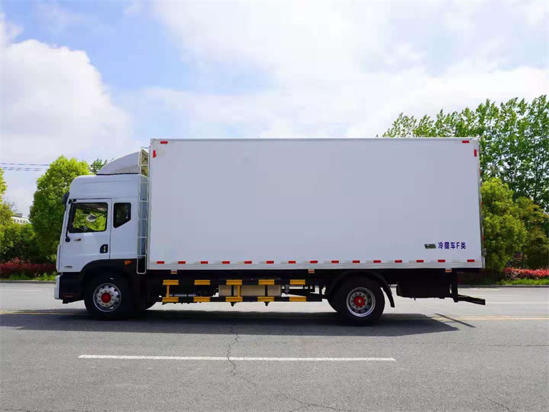 國六 東風多利卡6.8米冷藏車 國六 東風多利卡6.8米冷藏車