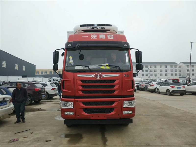 解放捍V小三軸冷藏車 解放捍V小三軸冷藏車