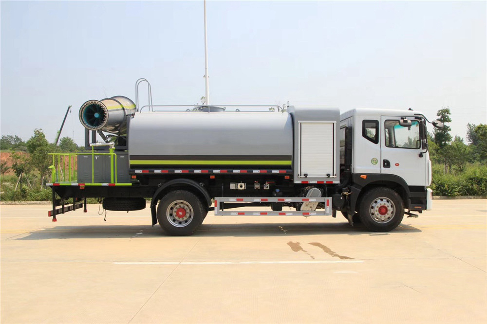 國六12方東風D9 抑塵車50-100米 國六12方東風D9 抑塵車50-100米