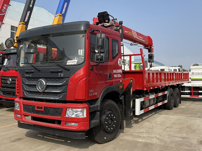 東風T5后八輪三一12噸隨車吊 東風T5后八輪三一12噸隨車吊